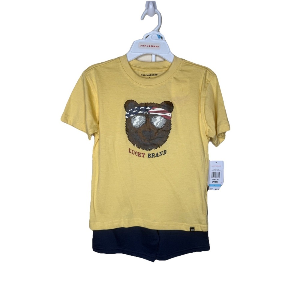 Boys Lucky Brand 2 Pc Set Yellow T Shirt Navy Blue Shorts NWT Size 5